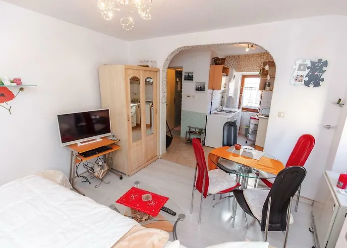 Studio-apartman Dejan * Бакар